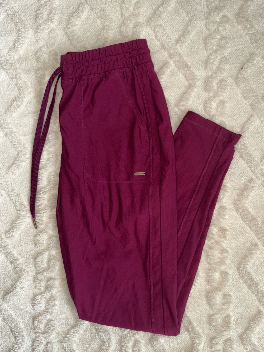 Cherokee Form Scrub Set - Size Small - Picture 3 of 3